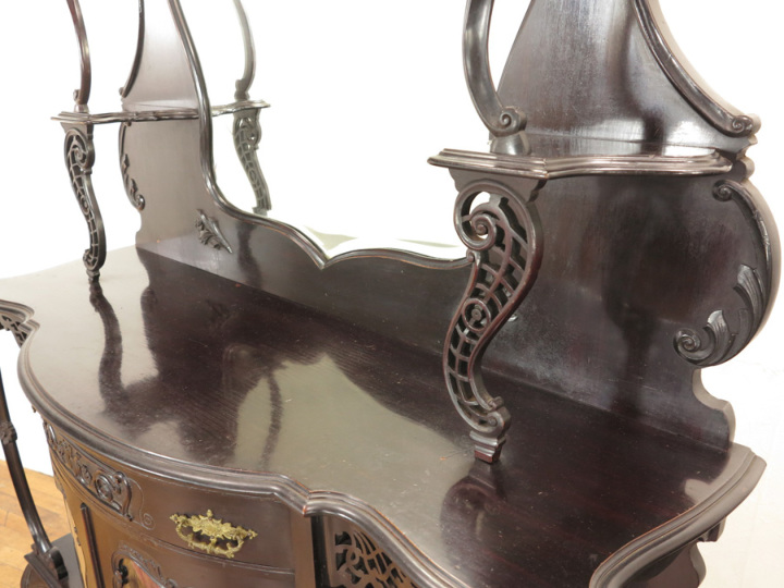 ヴィクトリアンパーラーキャビネット 56232 アンティーク家具