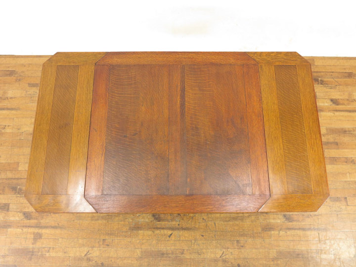 超希少アイテム 1本柱タイプのドローリーフテーブル 56367