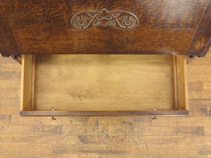 ライディングビューロー Drag Specialties Front Fender Tip Light With Amber Lens For Harley