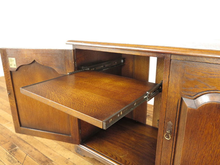 コファーかと思いきやサイドキャビネット 56797 アンティーク家具