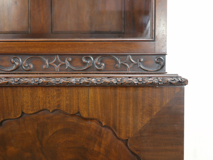 マホガニー材使用のブックケース 57247 アンティーク家具 ウェブサイト