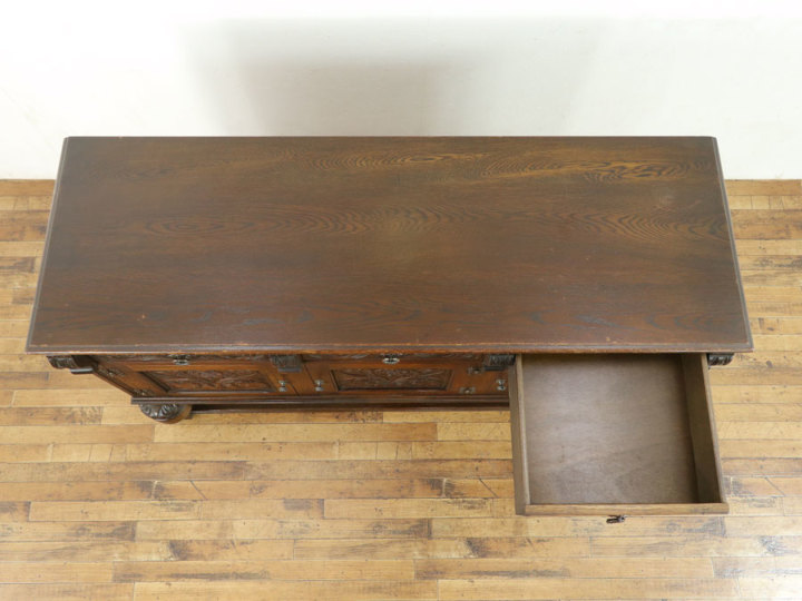 チューダーローズの彫刻 サイドボード 57299 アンティーク家具 ウェブ