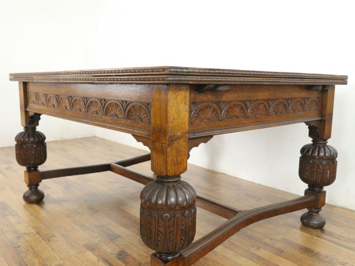 【直接引き取り限定】ドローリーフテーブル ドングリの彫刻 ドローリーフテーブル 2本脚 伸長式ダイニング