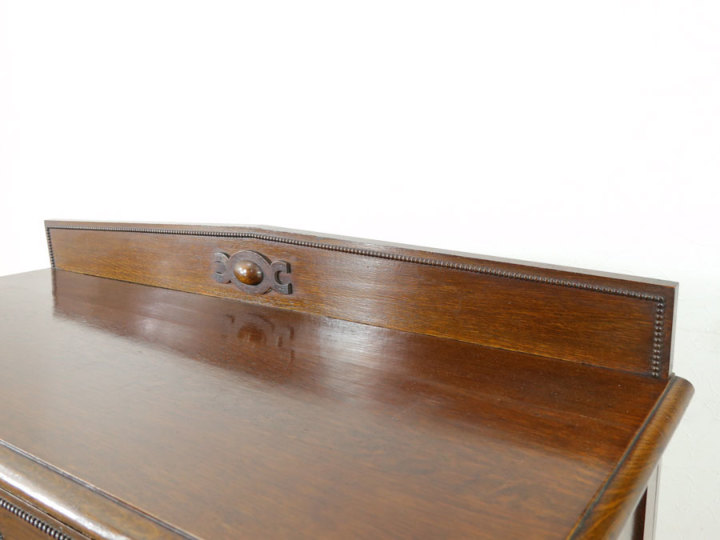 ツイストレッグ サイドボード 57309 アンティーク家具 ウェブサイト