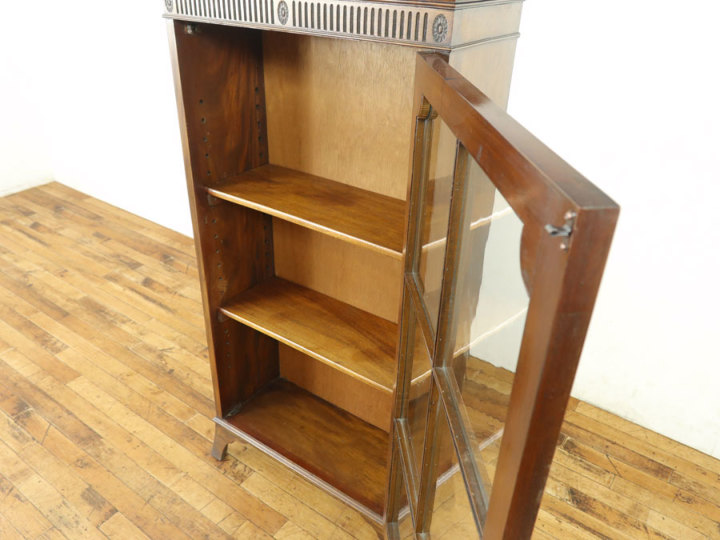 小ぶりサイズ ブックケース 57532 アンティーク家具 ウェブサイト商品