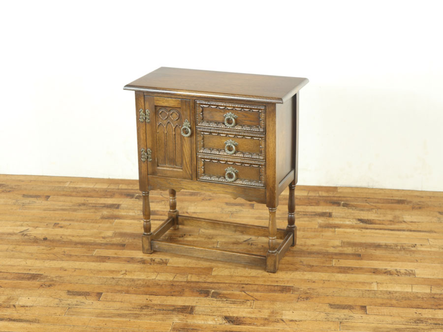 アンティークの木製キャビネット サイドキャビネット 57816 アンティーク家具 ウェブサイト商品