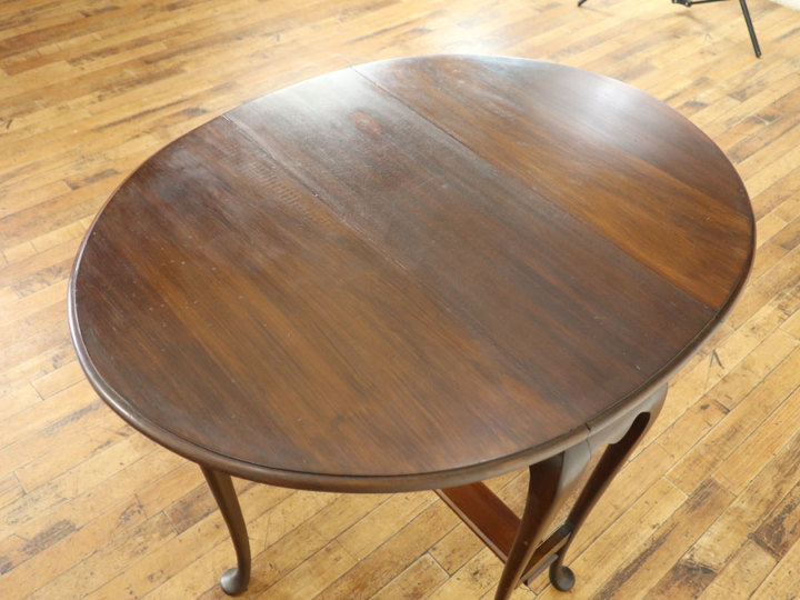 大きめの茶色木材テーブル ビブ＋テーブル.jpeg