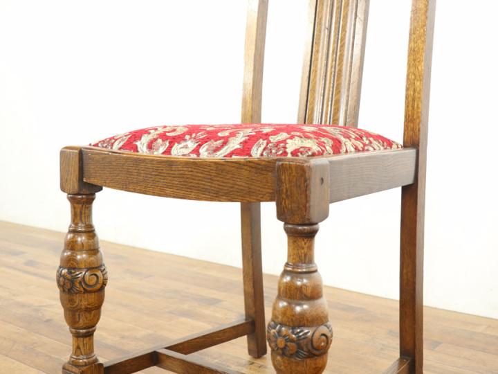 イギリスアンティーク家具らしい上品さ テーブル・チェア4脚セット 