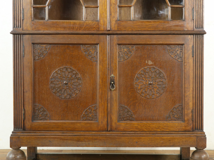 美しい装飾のブックケース 58033 アンティーク家具 ウェブサイト商品