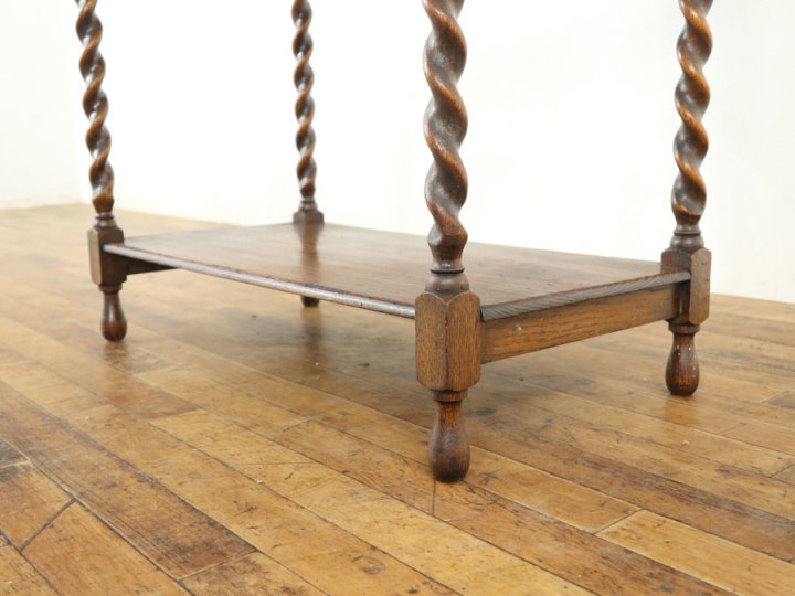 ありそうでない感じの引き出し付きサイドテーブル 58041 アンティーク