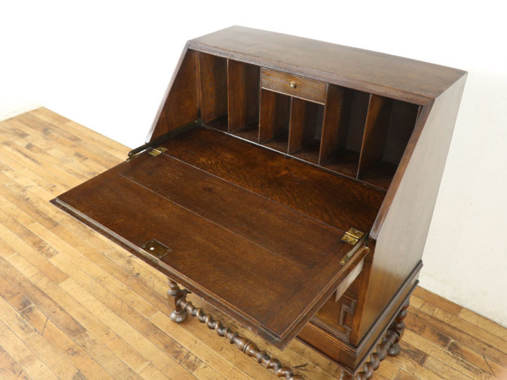 ツイストレッグのライティングビューロー 58059 アンティーク家具