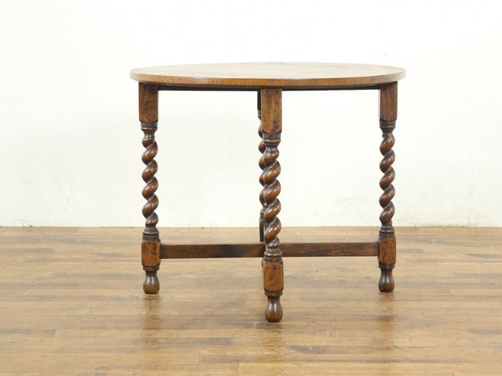 真ん丸天板のツイストレッグコーヒーテーブル 58087 アンティーク家具