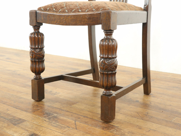 脚のデザインも魅力 テーブル・チェア4脚セット 58139 アンティーク