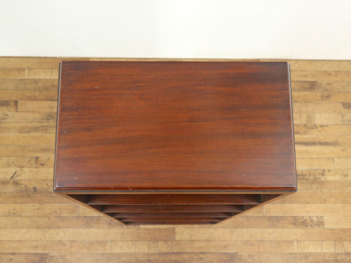 さりげなくもいいもの、マホガニー材のブックシェルフ 58245