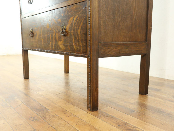 vintage furniture 英国チェスト イギリスアンティーク家具らしいさりげない個性 チェスト 58356b