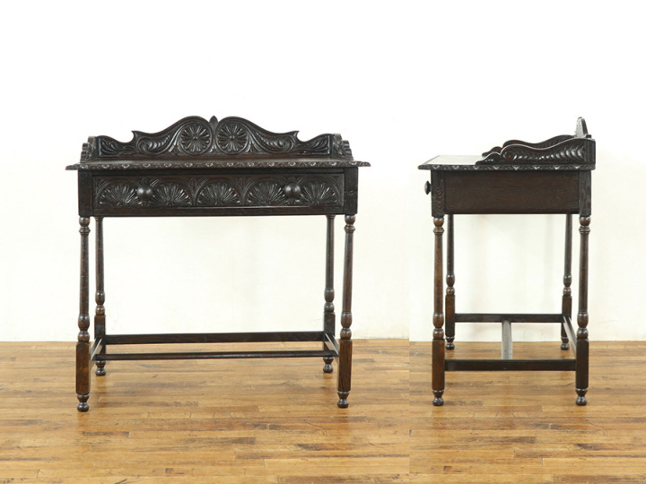 1900年頃 イギリスアンティーク ダークカラーデスク 58454