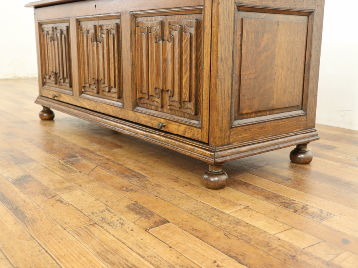 コファーを加工してローボードにしてみました テレビ台に キャビネット