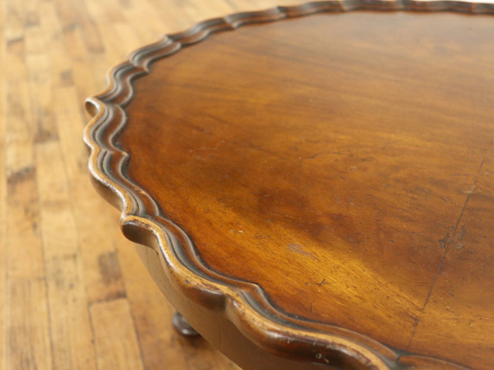 丸型としては大きめタイプ 美しい杢目も魅力 コーヒーテーブル 58693