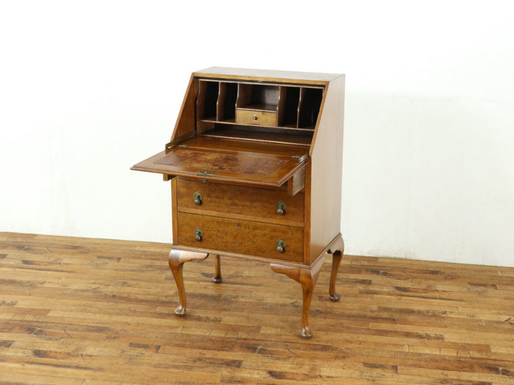 イギリスアンティーク ウォールナットライティングビューロー