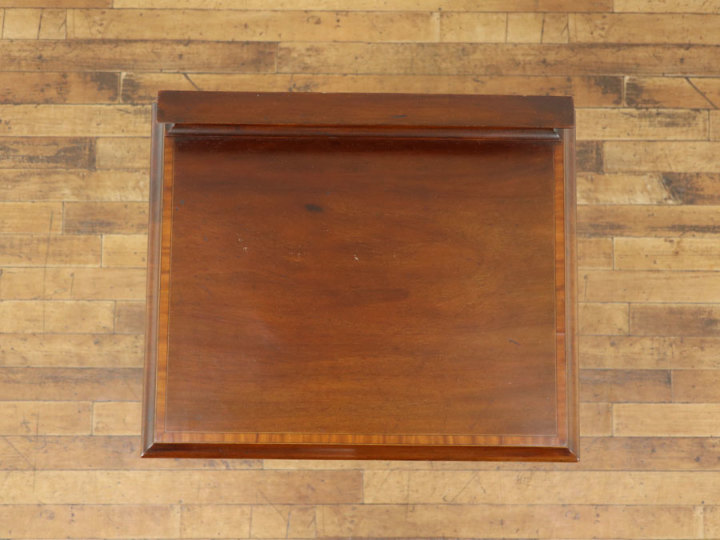 英国アンティーク　Fyne Ladye music cabinet オーク材 LONDON生まれLONDON育ちです」ファイン・レディ・ファーニチャー