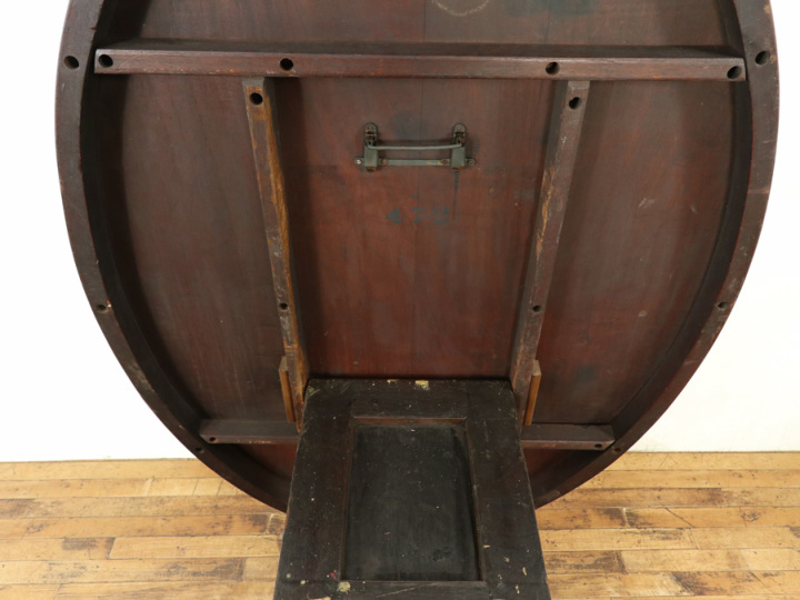 優雅なクォータリング、チルトトップテーブル（ルーテーブル/loo