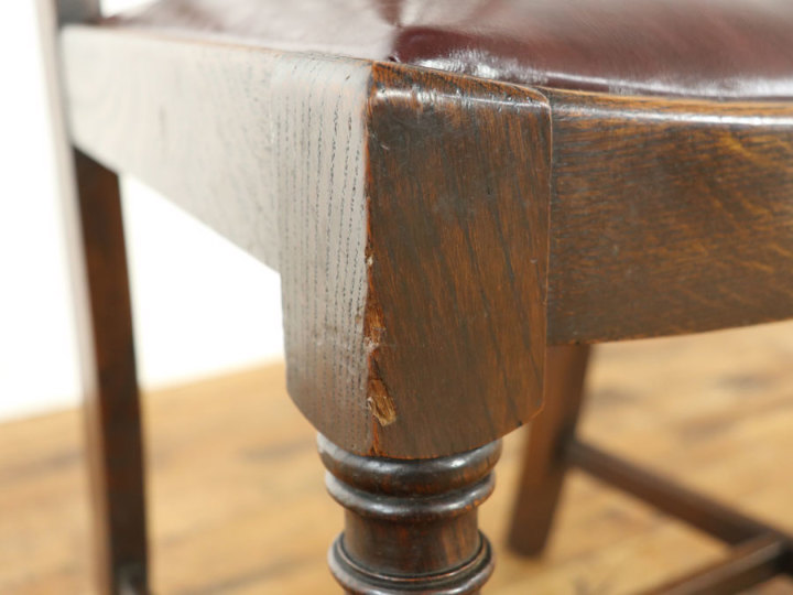 美しさを残したデザインの引き算、シンプルなダイニングチェア 58876