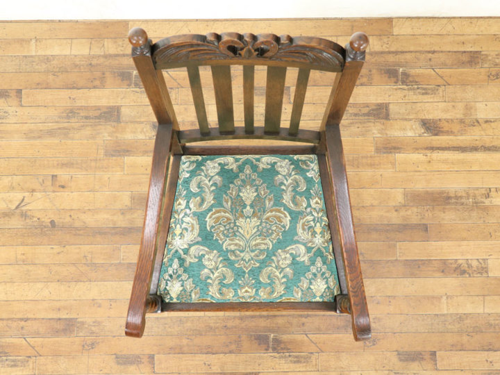 イギリスアンティーク クラウントップ アームチェア 58887