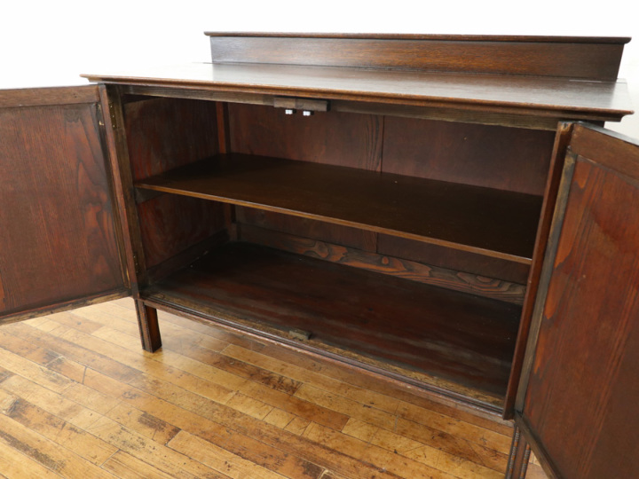 加工して人気の構造にしました 収納棚に ローボードとして サイド