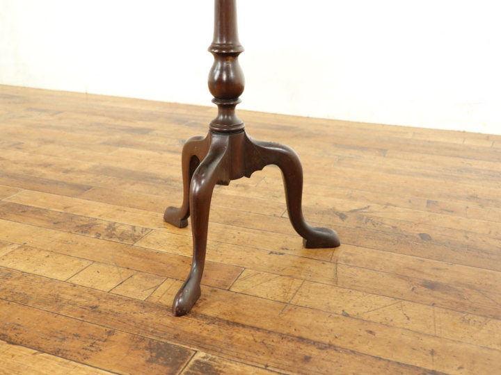 定番の中にもそれぞれの個性 ワインテーブル 59291 アンティーク家具