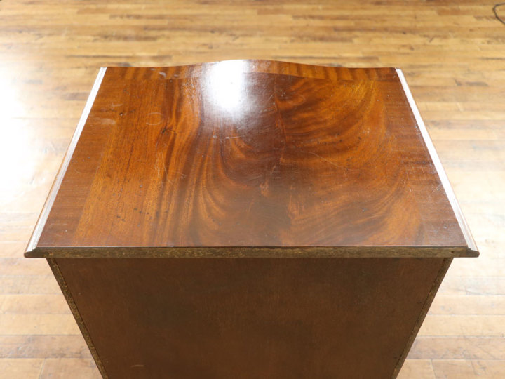 サーペンタインフロント サイドチェスト 59412 アンティーク家具