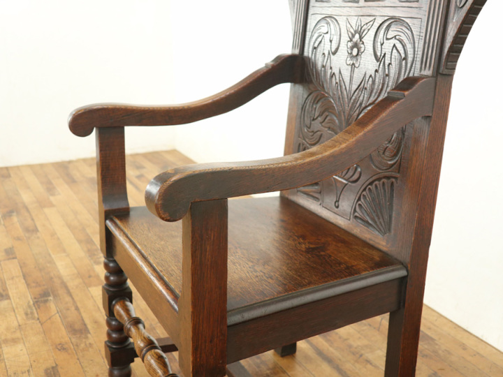 イギリスクラシックアームチェア イギリス アンティーク 19世紀末〜20世紀初頭 オーク チャールズ2世