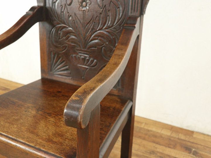 アームチェア　イギリス製 重厚なアームチェア イギリスアンティーク ウェインスコットチェア