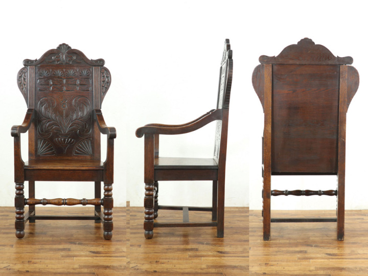 重厚なアームチェア イギリスアンティーク ウェインスコットチェア