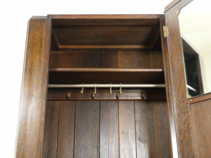 イギリス　アンティーク　家具　ワードローブ　クローゼット 0000000084502_fUFpqW9.jpg