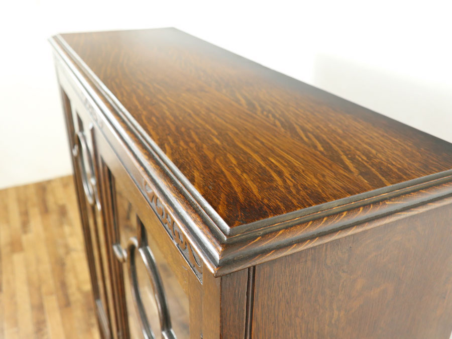 見比べて感じるイギリスアンティークの奥深さ 年々見つかりづらい