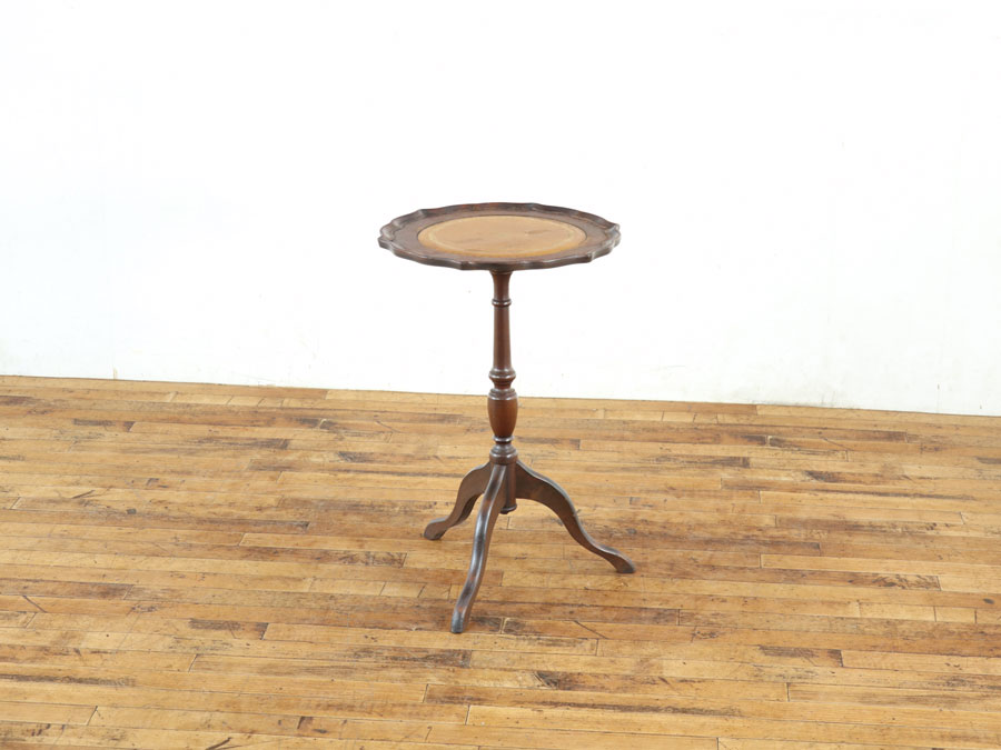 レザートップも味わい深い ワインテーブル 59622 アンティーク家具