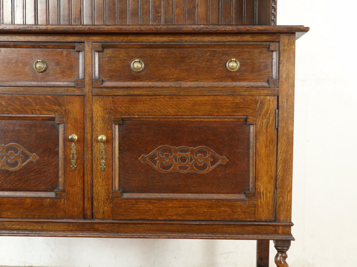 宝屋 食器棚 キャビネット アンティーク カップボード ガラス扉 飾り棚 宝屋 食器棚 キャビネット アンティーク カップボード ガラス扉