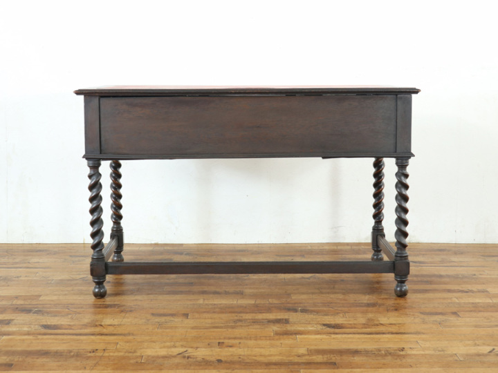 ツイストレッグも魅力 イギリスアンティーク家具 デスク 59839
