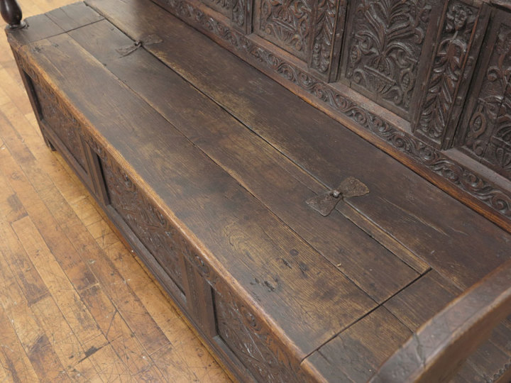 ブドウの彫刻も素晴らしいベンチ 62919 アンティーク家具 ウェブサイト