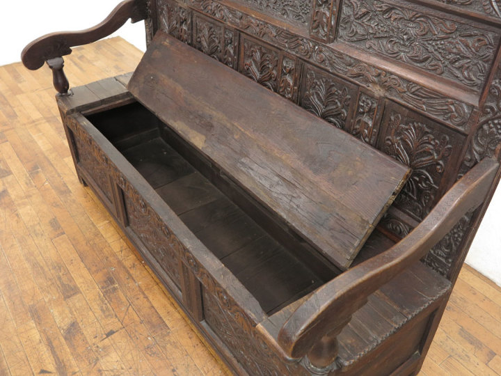 アンティークページ ブドウの彫刻も素晴らしいベンチ 62919 アンティーク家具 ウェブサイト