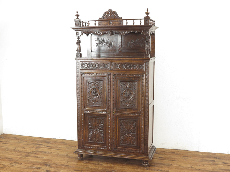 アンティーク キャビネット 実用性も魅力 アルモワール キャビネット 62983 アンティーク家具