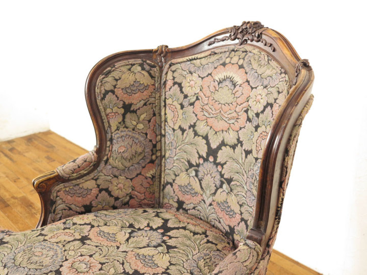 レトロな生地が可愛いシングルソファ 63391 アンティーク家具 ウェブ