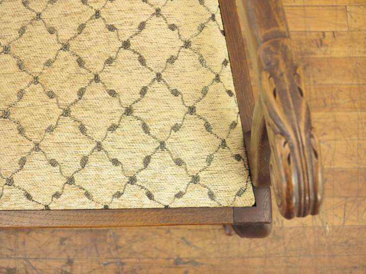 張替済アームチェア 63393b アンティーク家具 ウェブサイト商品一覧