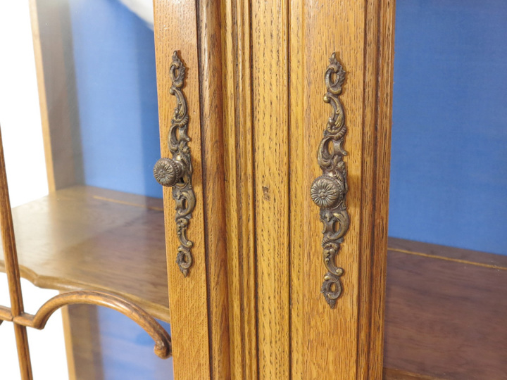 猫脚キャビネット 63396 アンティーク家具 ウェブサイト商品一覧 日本