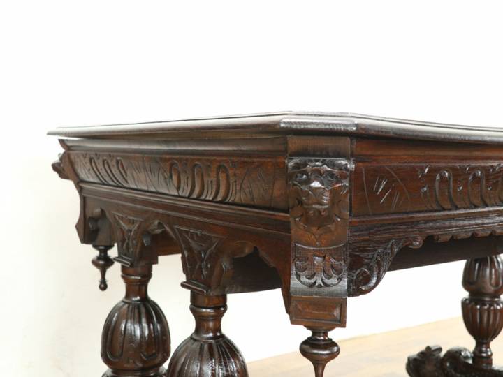 天板再塗装済み フランスアンティーク家具 美しい彫刻のドルフィン