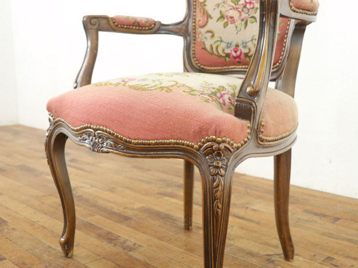 プチポワン アームチェア 63784 アンティーク家具 ウェブサイト商品