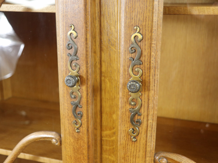 キャビネット 猫脚 アンティーク 猫脚キャビネット 64190 アンティーク家具 ウェブサイト商品一覧 日本