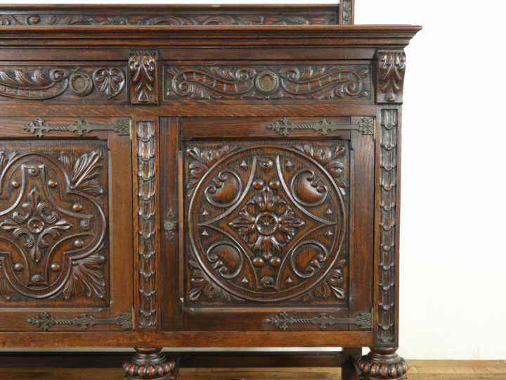 重厚な存在感 フランス アンティーク家具 サイドボード 64302a