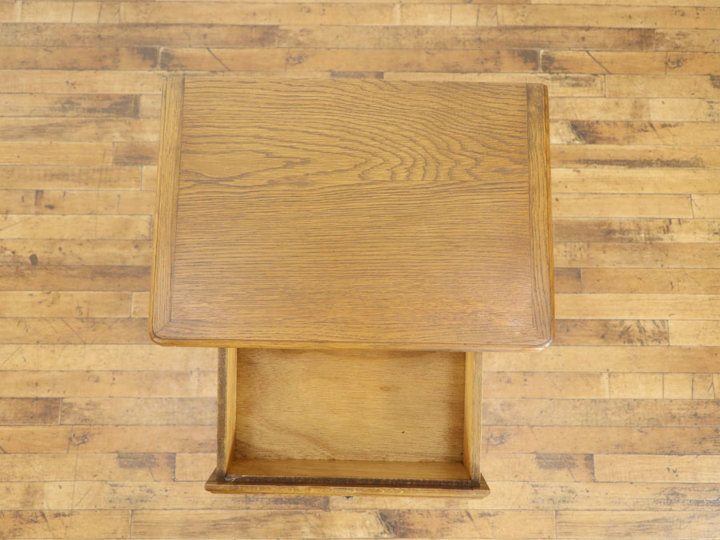 すっきりとしたデザイン スモールチェスト 64393 アンティーク