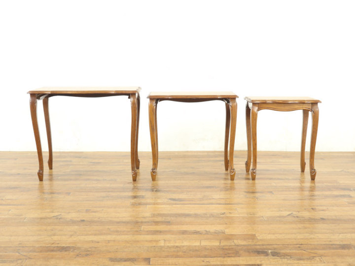 ウッドトップタイプの猫脚ネストテーブル 64409 アンティーク家具